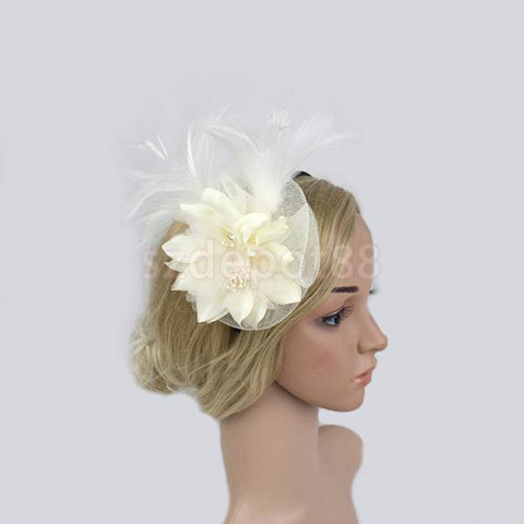 Lady Feather Fascinator